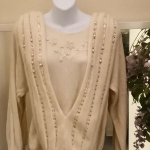 VTG- Ann Wi Embellished Sweater